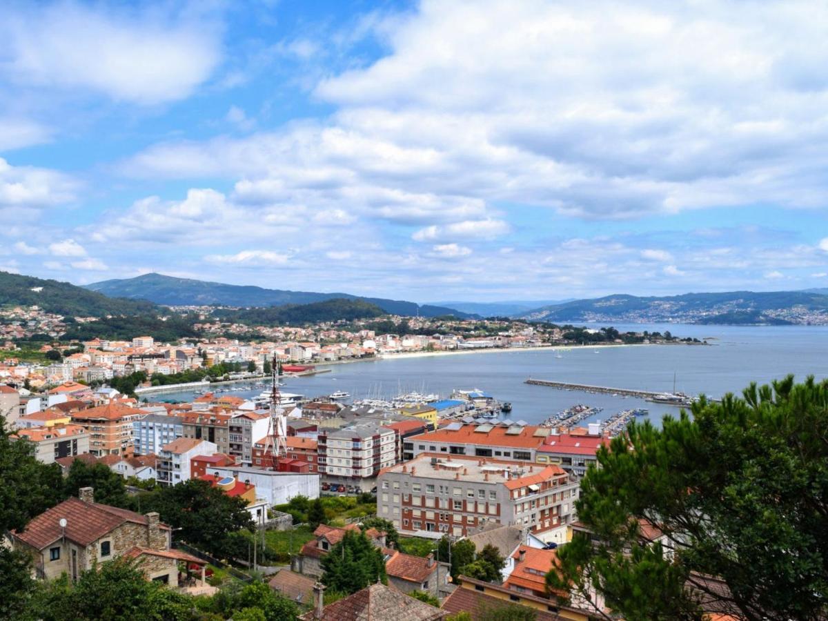 Barco 12 Mts Centro Cangas ภายนอก รูปภาพ